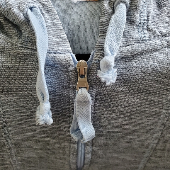 Lucy Lightweight Hoodie - Picture 3 of 5